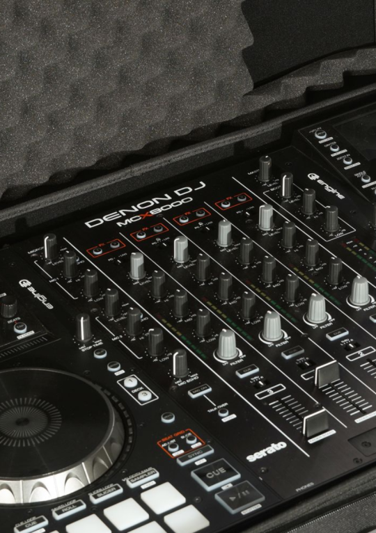 UDG-Creator-Pioneer-DDJ-1000-XDJ-RX2-Denon-DJ-MCX8000-Roland-DJ-808-Hardcase-Black-10