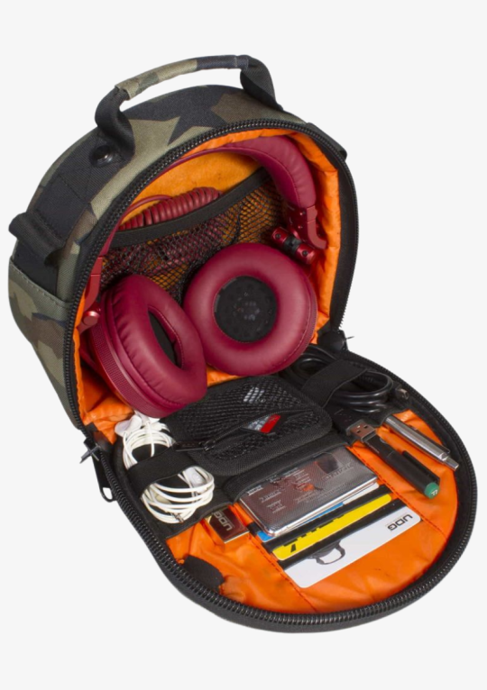 UDG-Ultimate-DIGI-Headphone-Bag-Black-Camo-Orange-Inside-4