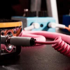 MyVolts - ACV7PI Marshmallow Pink Cables - Image 2