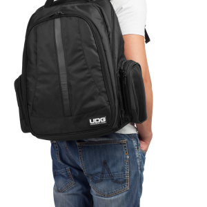 UDG Ultimate Backpack Black/Orange Inside - Image 4