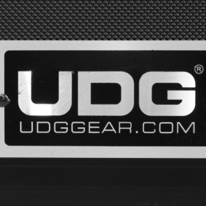 UDG Ultimate Pick Foam Flight Case Multi Format L Black - Image 10